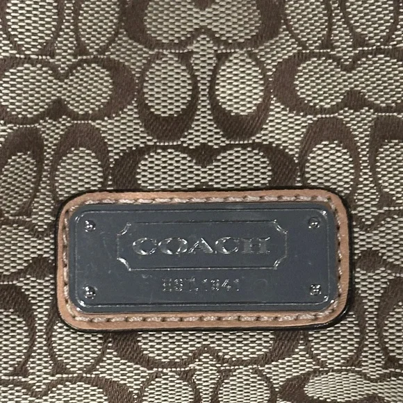 Coach Brown Canvas Signature Travel Bag & Makeup tote - Picture 3 of 16